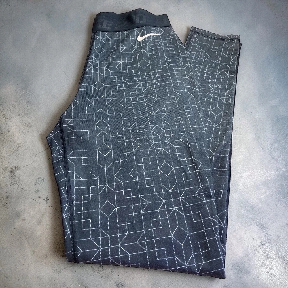 Nike Pro Compression Leggings Size M Geometric Print Black Gray